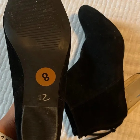 Steve Madden Boots - Picture 3 of 3